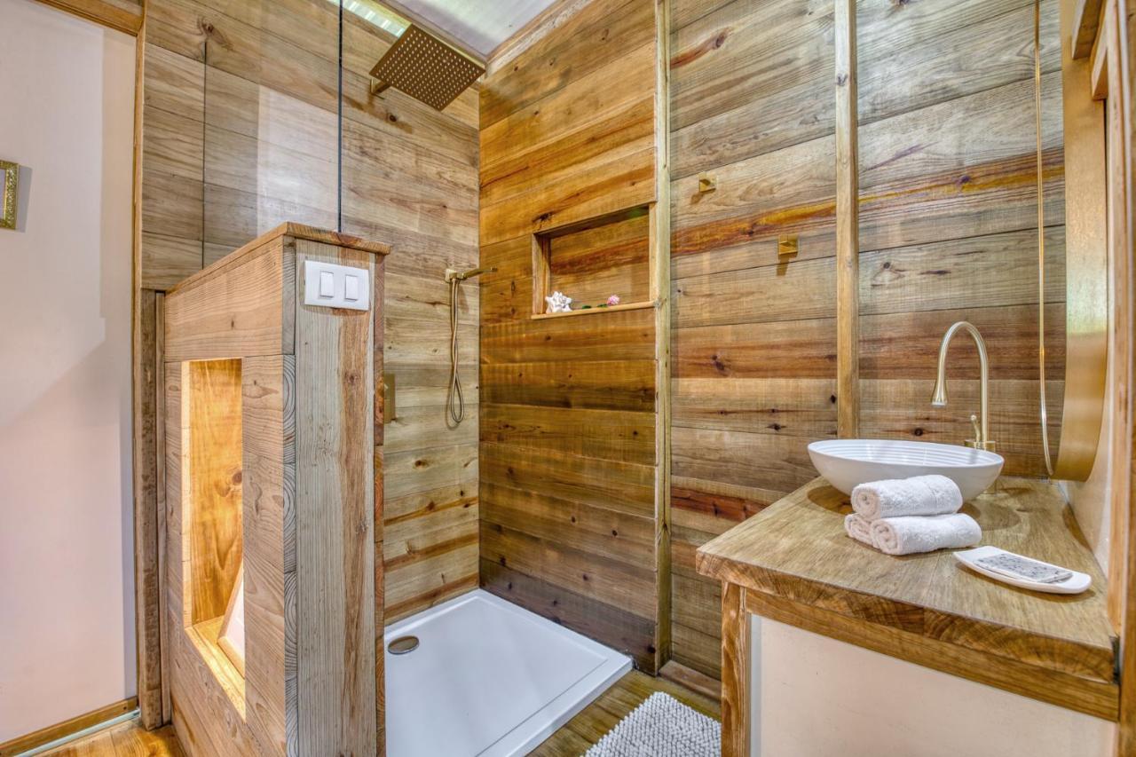 Monkey Tiny House - Private Swimming Pool Villa Big Bight Exterior photo